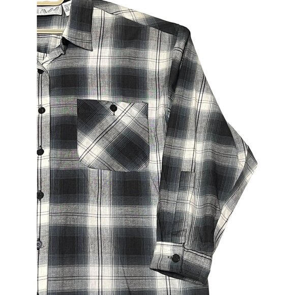 Class by Just Class Women Plaid Long Sleeve Button-Up Shirt Size L Black & White - Picture 4 of 16